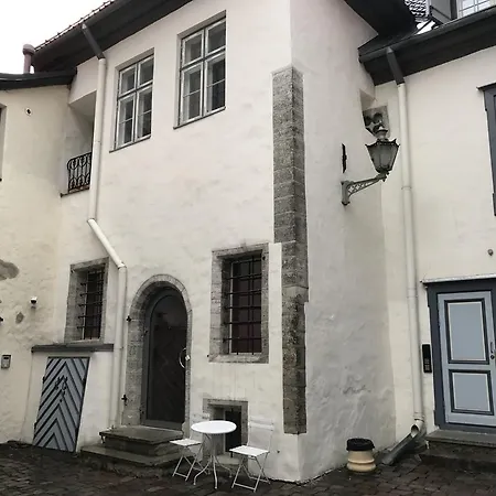 Old Bishop's House * Talin