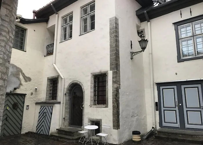 Old Bishop's House * Reval