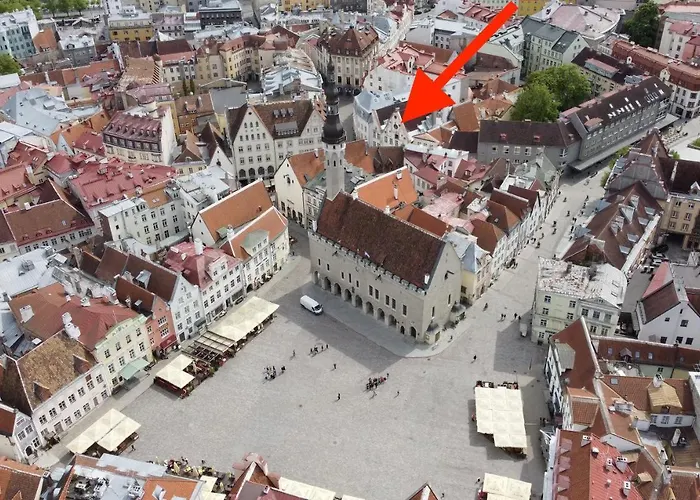 Old Bishop's House * Tallin