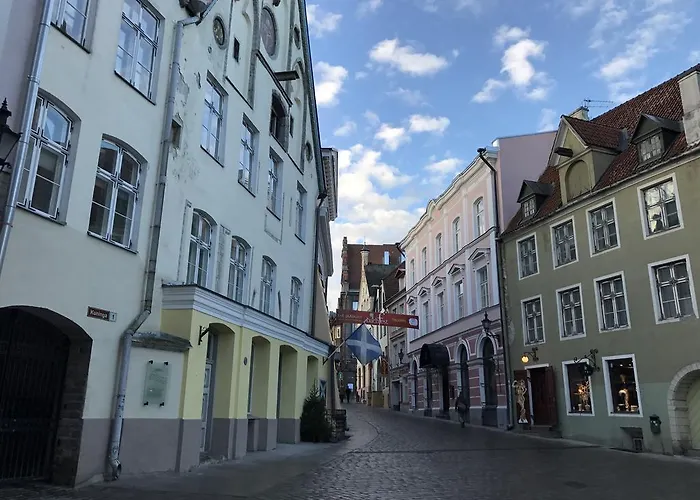 Old Bishop's House Apartamento Tallin